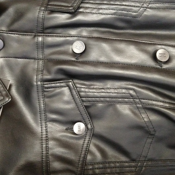 DKNY, black faux leather jacket, size 2X, cropped, button up, NWT, womens - Picture 3 of 10